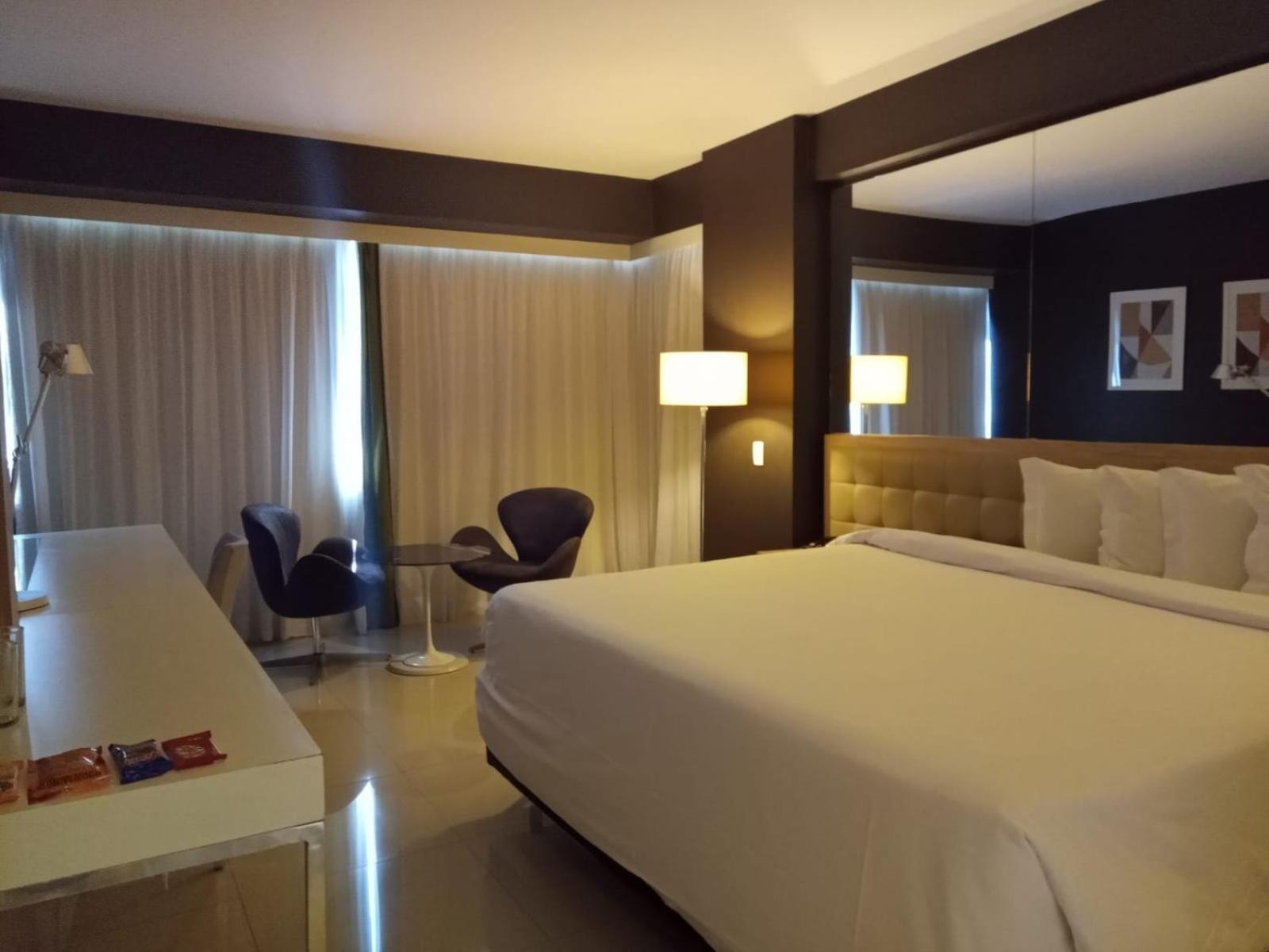 Esuites Savassi Toscanini Belo Horizonte Exterior foto